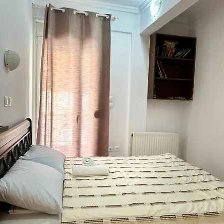 Family Appartement Peraía